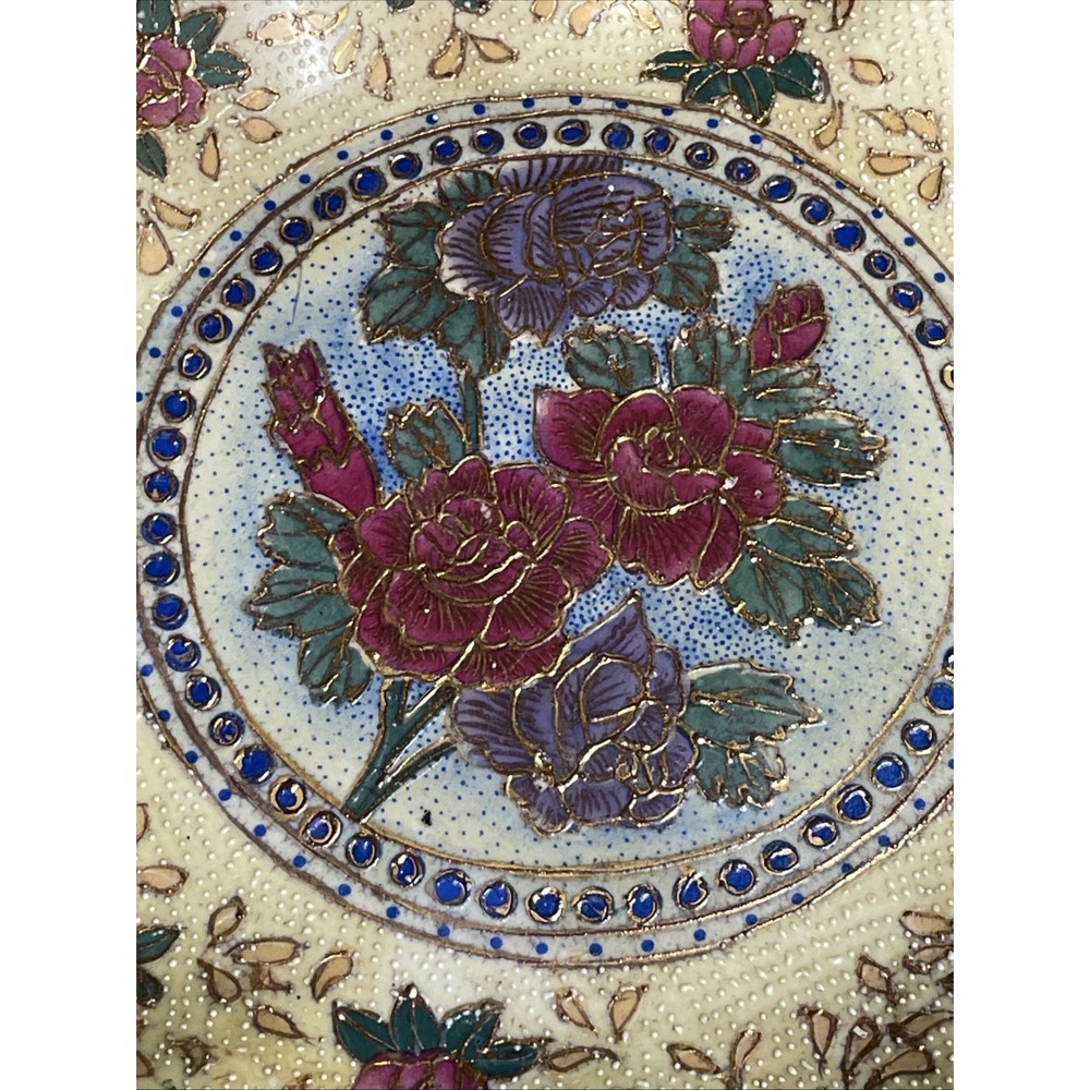 Vintage Chinese Moriage Pottery Decorative Plate w Wavy Edge 10" Wide - Picture 2 of 12